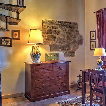 La Tenuta Del Sole 10 * Губбио